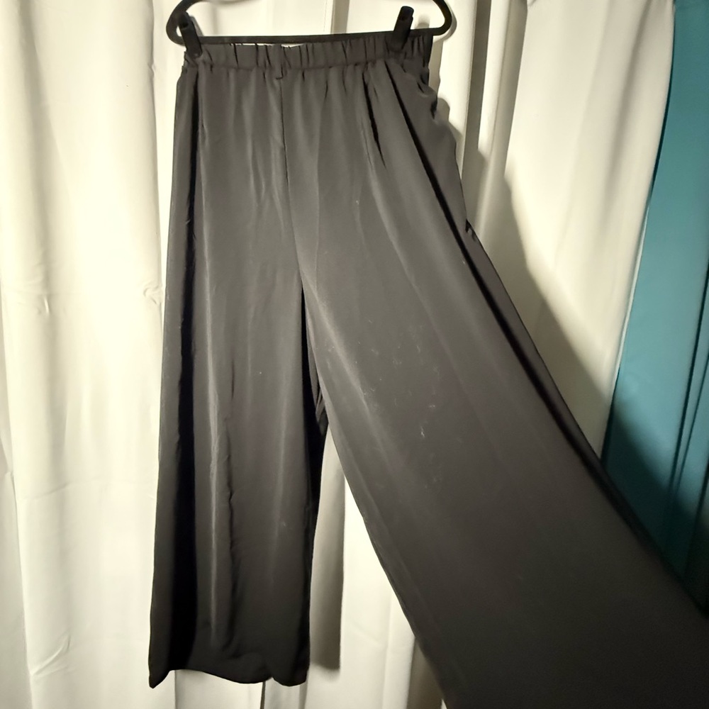 NWT Elegant Black Wide Leg Pants - Picture 3 of 5